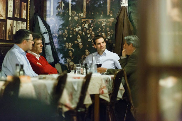 Коштуница уз Поповића